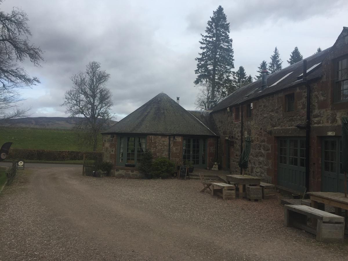 Lodge at Lochside Bridgend of Lintrathen Exteriör bild